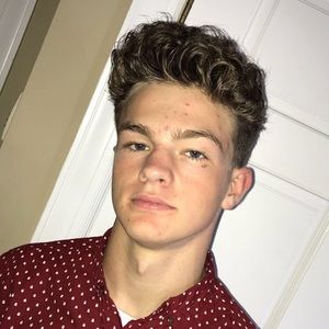 Meet your Posher, Evan